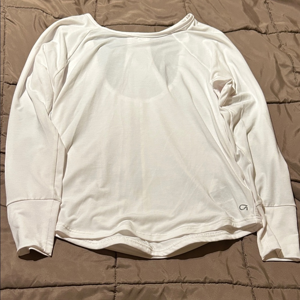 Gap Fit Breathe Women's White Long Sleeve Top